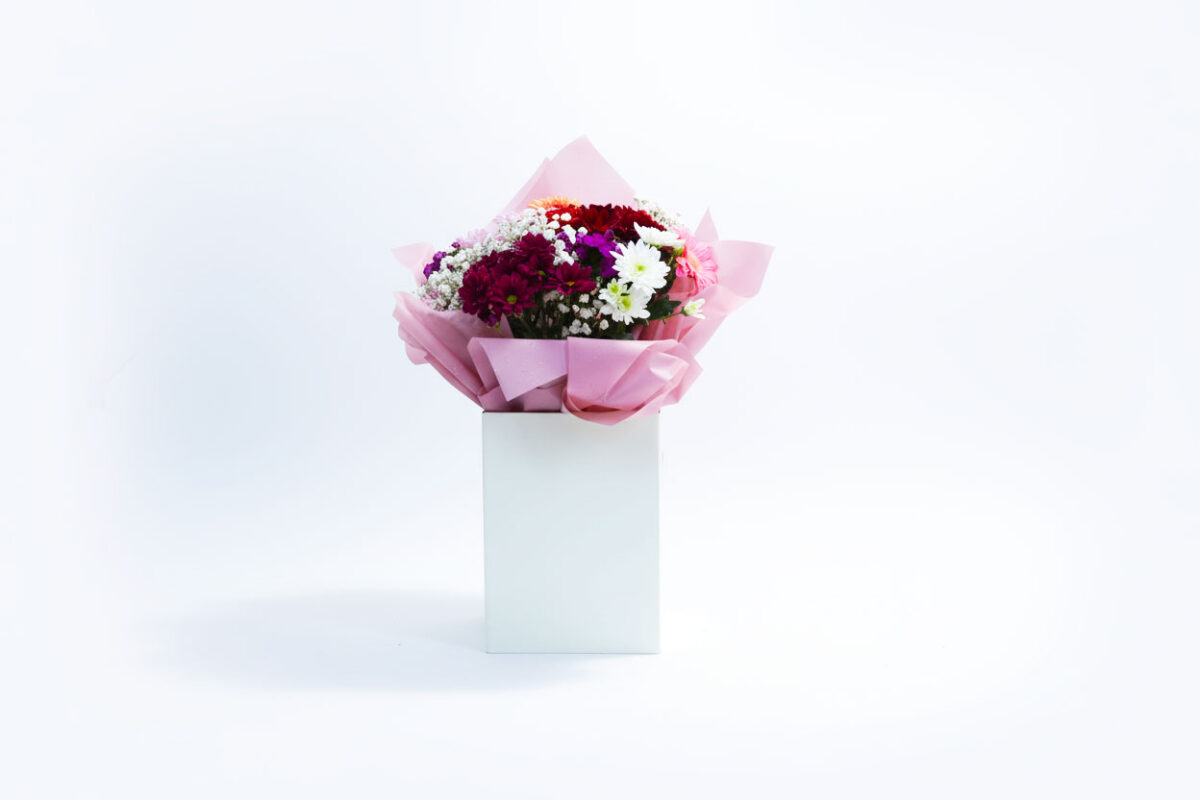 white flower gift box